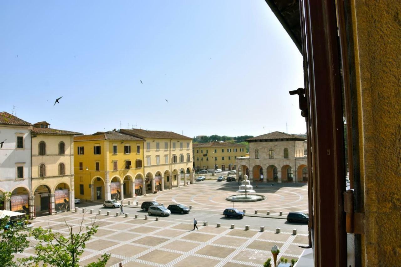 Piazza Arnolfo 1932 Daire Colle Val D'Elsa Dış mekan fotoğraf
