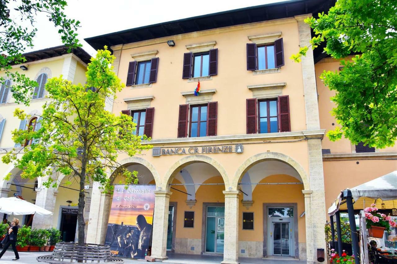 Piazza Arnolfo 1932 Daire Colle Val D'Elsa Dış mekan fotoğraf